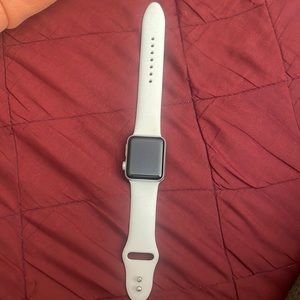 Never before used - white refurbished Apple Watch 3